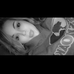 Meet your Posher, Karîssa